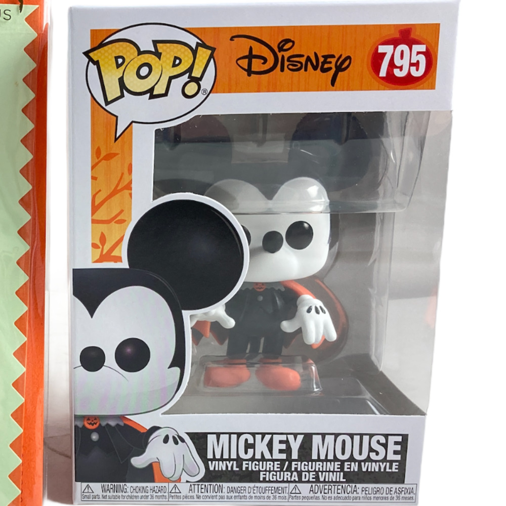 Disney Mickey Mouse Halloween Edition Funko Pop Spooky Vampire